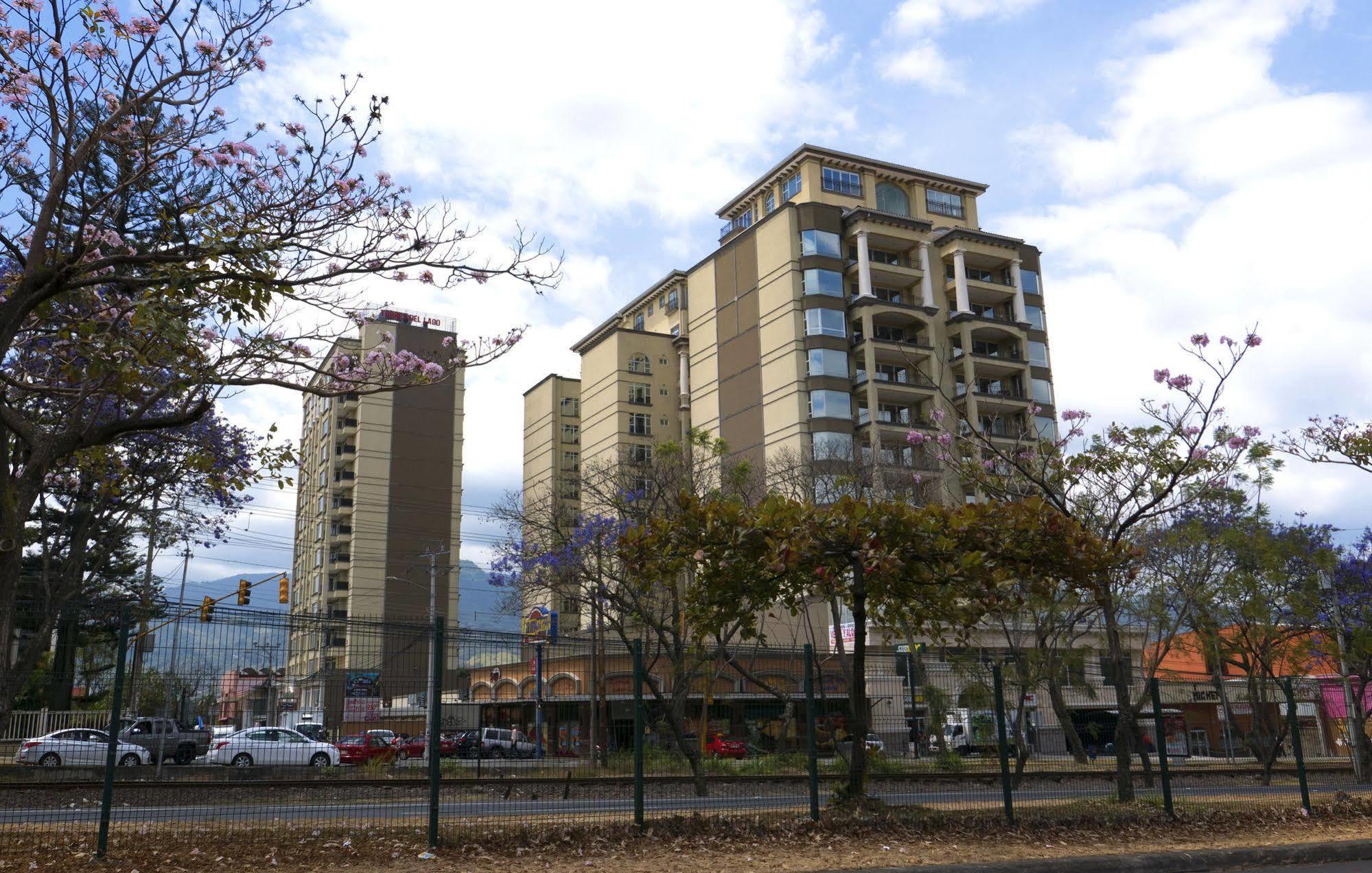 Torres Del Lago Suites And Apartments 산호세 외부 사진