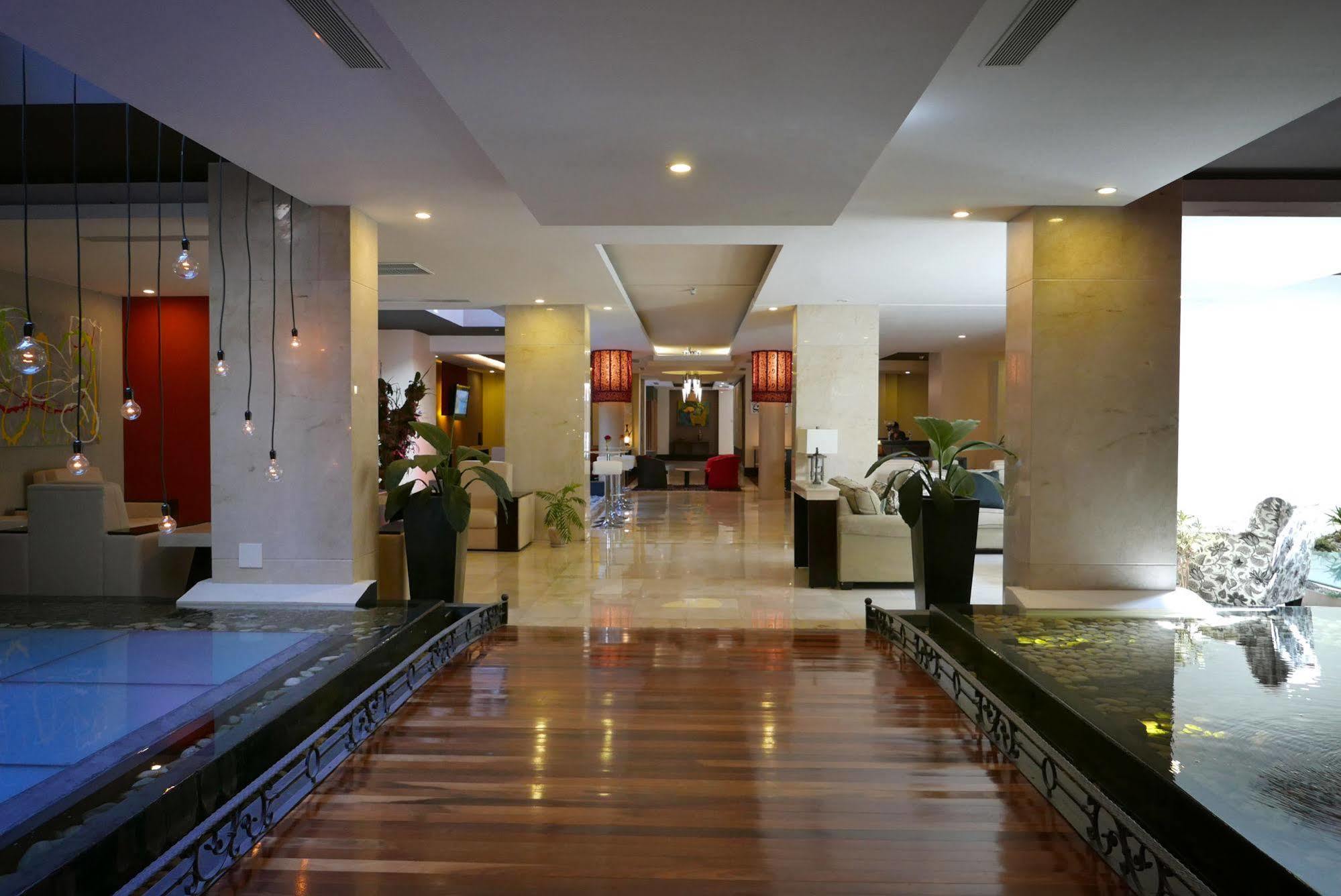 Torres Del Lago Suites And Apartments 산호세 외부 사진