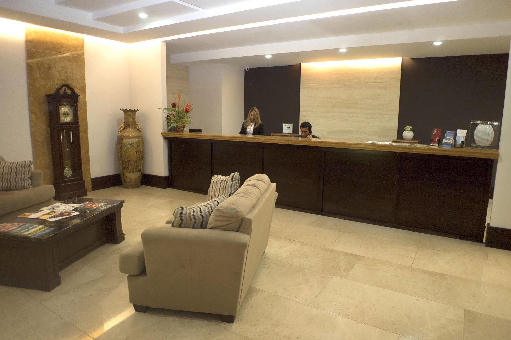 Torres Del Lago Suites And Apartments 산호세 외부 사진